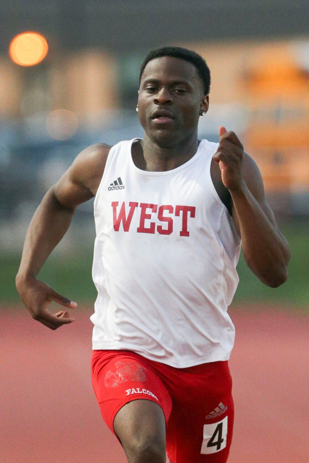 051222-qc-spt-district track-103.jpg